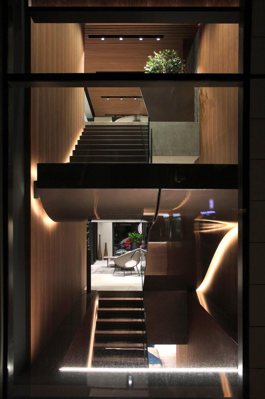 2019-06-11 Bonaldo Showroom Beirut - Opening 03