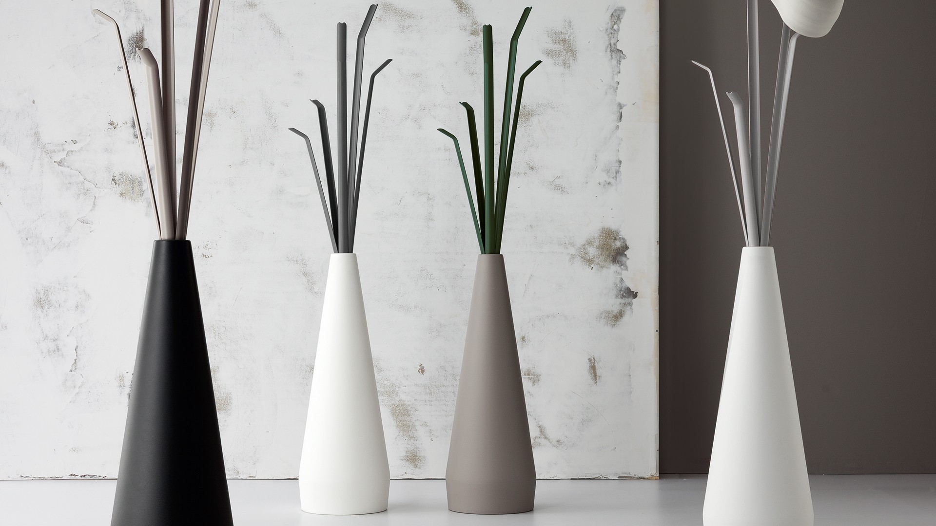 bonaldo-appendiabito-kadou-main-slider