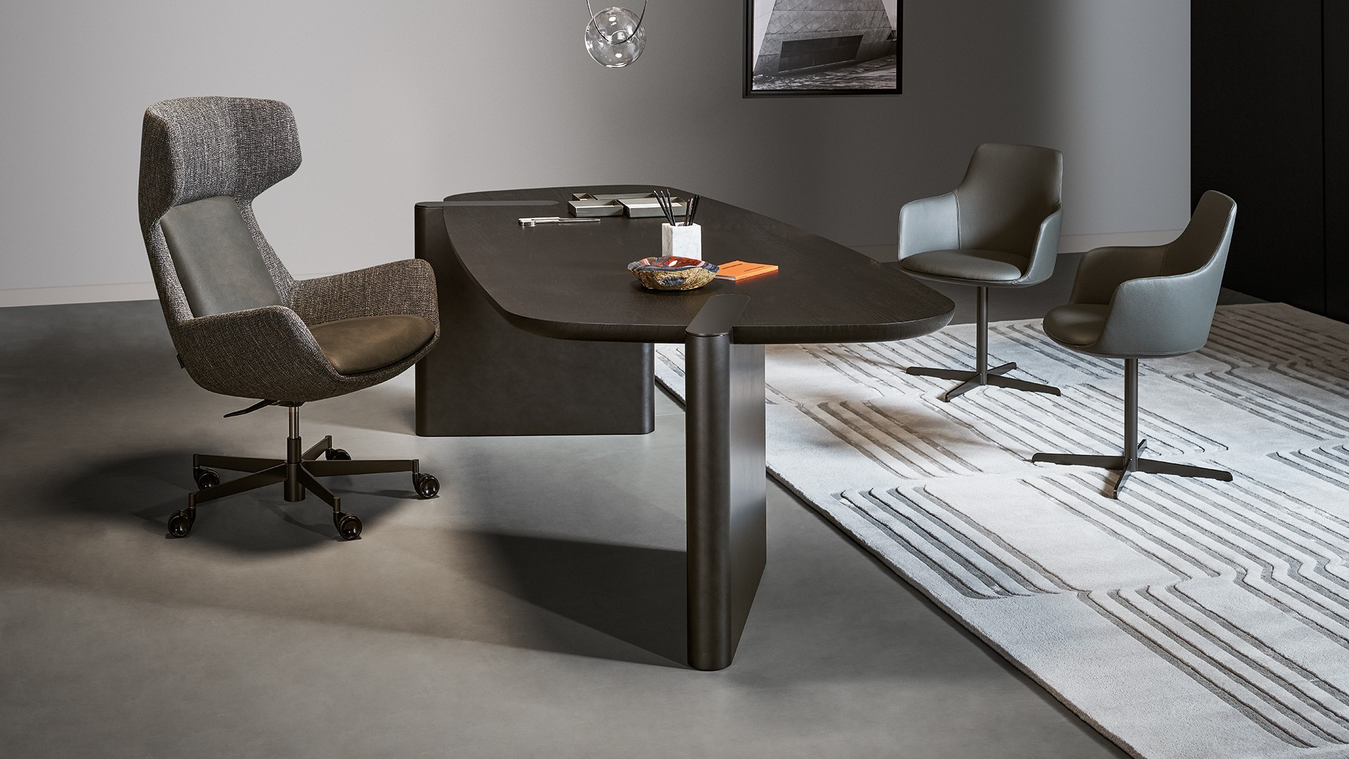 bonaldo-executive-flatiron-main-slider-02