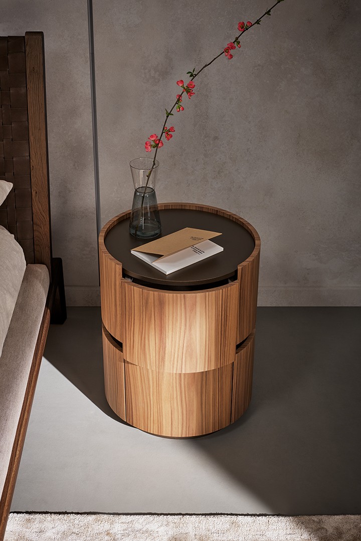 bonaldo-executive-moneypenny-main-slider-06