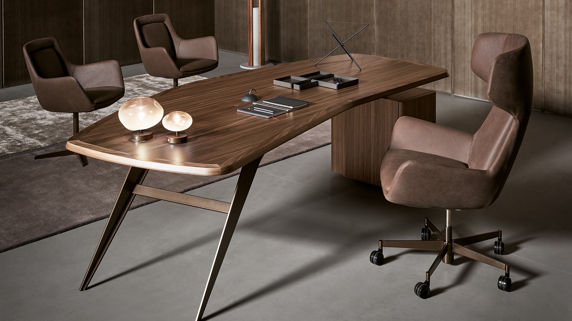 bonaldo-executive-newton-main-slider-02