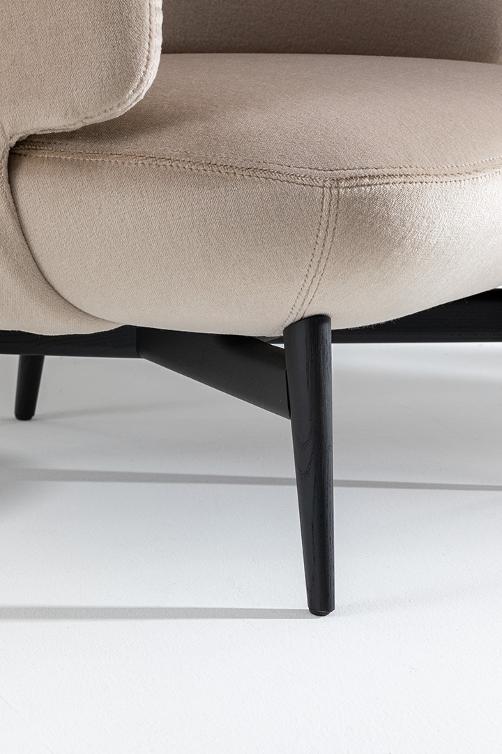 bonaldo-poltrone-doge-armchair-main-slider-04