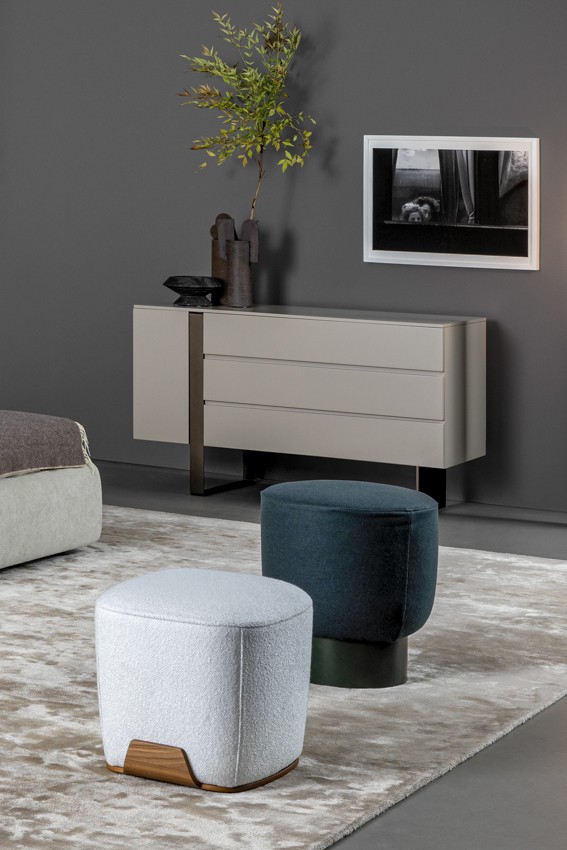 Antibes, Olos pouf, Belt