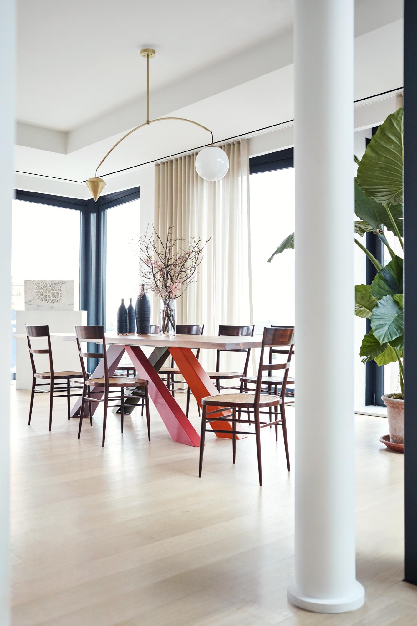 Big Table_Model apartment done in NYC by the Architecture Studio Mise en Scene Design LLC