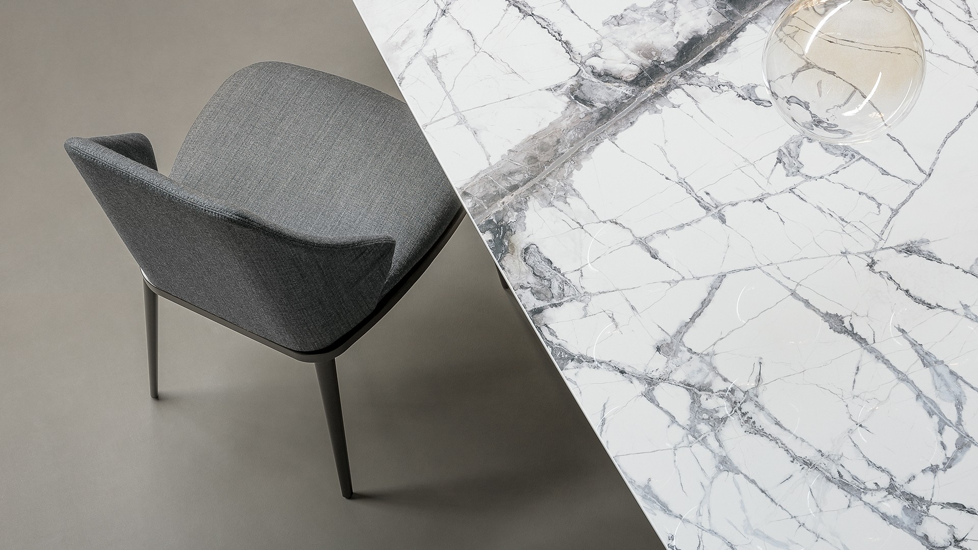 bonaldo-sedia-mida-main-slider-02