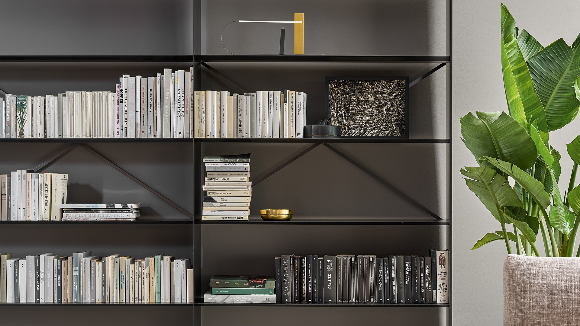 bonaldo-libreria-kaos-main-slider-01