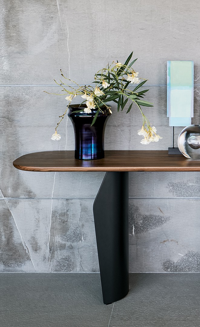 Flame Console