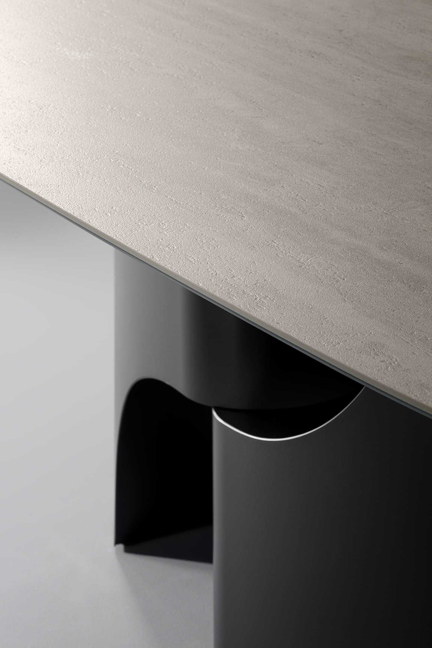 bonaldo-tavoli-taijiyu-gallery-3 (2)